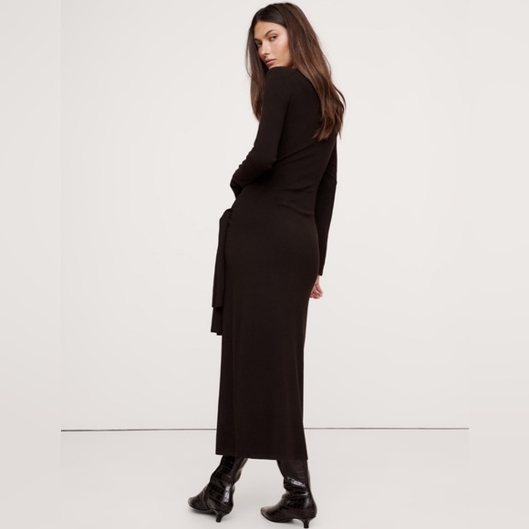 NWT! Banana Republic Chocolate Ganache Brown
Sculpted Tie-Front Midi Dress🧺 - Picture 2 of 11